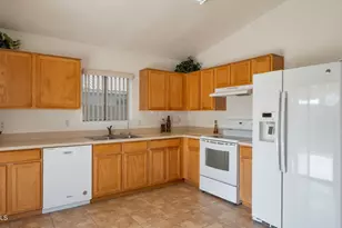 22341 N 107th Dr, Peoria, AZ 85373 - Photo 7