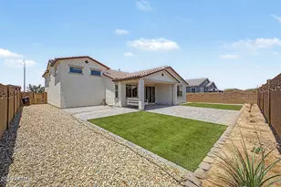 913 S 108th Ave, Avondale, AZ 85323 - Photo 5