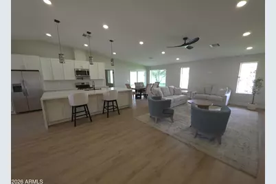 116 E Helena Drive, Phoenix, AZ 85022 - Photo 7