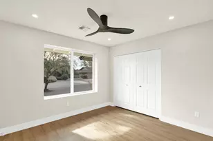 116 E Helena Dr, Phoenix, AZ 85022 - Photo 17