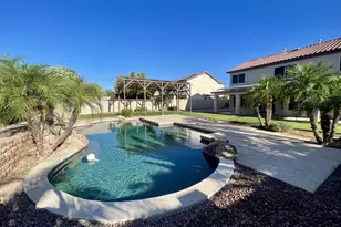 537 E Lakeview Dr, San Tan Valley, AZ 85143 - Photo 3