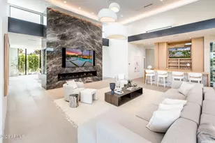 6649 E Ocotillo Rd, Paradise Valley, AZ 85253 - Photo 25