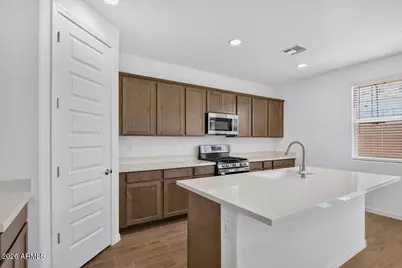 25362 N 165th Lane, Surprise, AZ 85387 - Photo 7