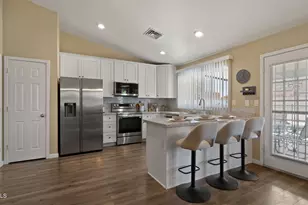 6120 W Shangri La Rd, Glendale, AZ 85304 - Photo 9