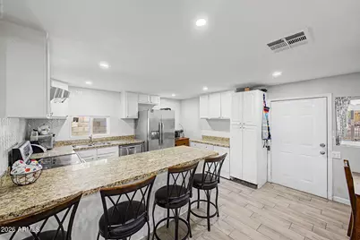 8214 E 4th Avenue, Mesa, AZ 85208 - Photo 7