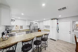 8214 E 4th Ave, Mesa, AZ 85208 - Photo 7