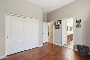 5504 W Straight Arrow Ln, Phoenix, AZ 85083 - Photo 31