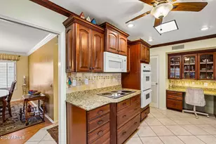 16405 N Agua Fria Dr, Sun City, AZ 85351 - Photo 23