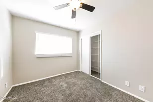 2301 W Village Dr, Phoenix, AZ 85023 - Photo 15