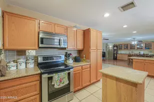 14975 S Oakmont Dr, Arizona City, AZ 85123 - Photo 11