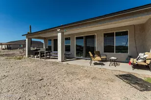 3925 W Moon Dust Trl, San Tan Valley, AZ 85144 - Photo 21