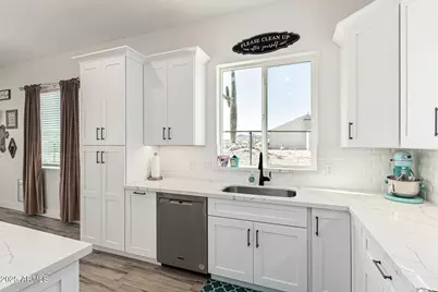 3925 W Moon Dust Trail, San Tan Valley, AZ 85144 - Photo 7