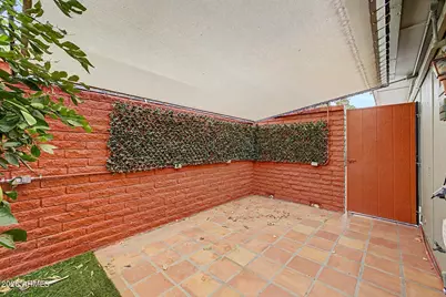 10419 W Campana Drive, Sun City, AZ 85351 - Photo 29