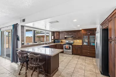 4923 W Becker Lane, Glendale, AZ 85304 - Photo 11