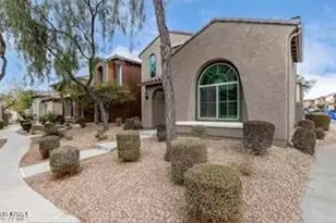 3660 E Zachary Dr, Phoenix, AZ 85050 - Photo 3