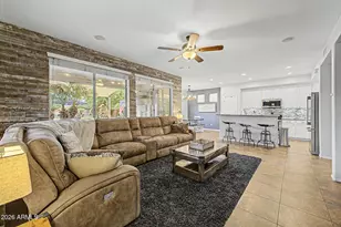 7725 S 21st Dr, Phoenix, AZ 85041 - Photo 7