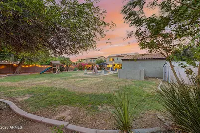 7725 S 21st Drive, Phoenix, AZ 85041 - Photo 17