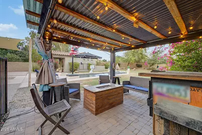 7725 S 21st Drive, Phoenix, AZ 85041 - Photo 19