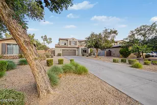 7725 S 21st Dr, Phoenix, AZ 85041 - Photo 13