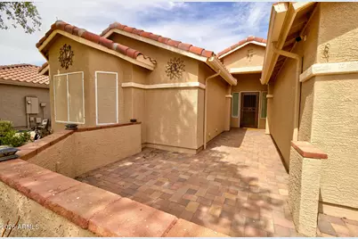 167 S Hancock Trail, Casa Grande, AZ 85194 - Photo 5