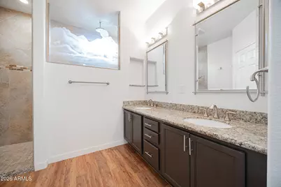 7111 S 21st Drive, Phoenix, AZ 85041 - Photo 15