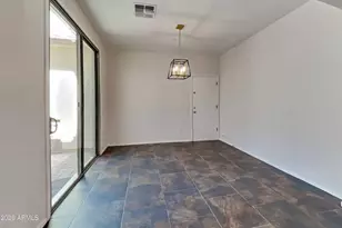 2433 W Horsetail Trail, Phoenix, AZ 85085 - Photo 7