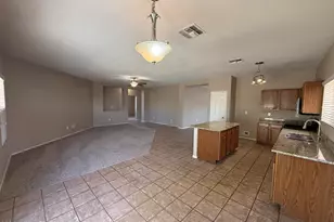 3892 S Moccasin Trail, Gilbert, AZ 85297 - Photo 9