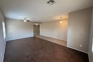 3892 S Moccasin Trail, Gilbert, AZ 85297 - Photo 5