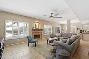 25833 N 43rd Pl, Phoenix, AZ 85050 - Photo 9