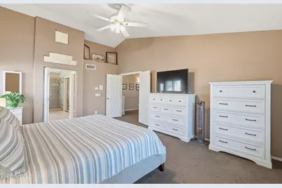 25833 N 43rd Place, Phoenix, AZ 85050 - Photo 23