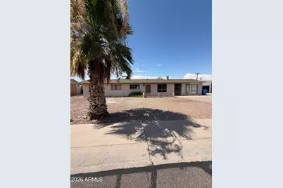 546 E La Mirada Drive, Phoenix, AZ 85042 - Photo 1