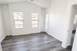 1350 S Greenfield Rd, Mesa, AZ 85206 - Photo 7