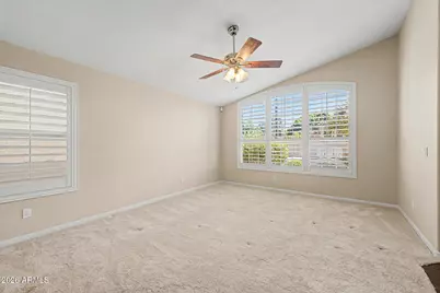 1466 E Spur Avenue, Gilbert, AZ 85296 - Photo 7