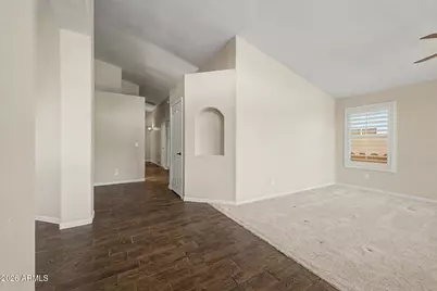 1466 E Spur Avenue, Gilbert, AZ 85296 - Photo 5