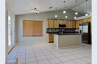7246 E Naranja Avenue, Mesa, AZ 85209 - Photo 5