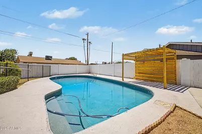 4055 W Montebello Avenue, Phoenix, AZ 85019 - Photo 37
