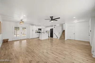 4055 W Montebello Avenue, Phoenix, AZ 85019 - Photo 5