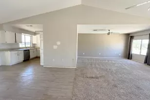1131 E Bisnaga St, Casa Grande, AZ 85122 - Photo 7