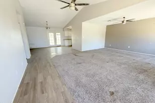 1131 E Bisnaga St, Casa Grande, AZ 85122 - Photo 5