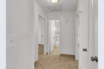 8834 W Purdue Avenue, Peoria, AZ 85345 - Photo 15