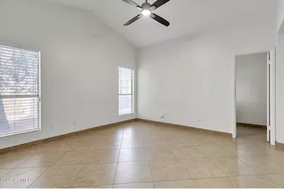 8834 W Purdue Avenue, Peoria, AZ 85345 - Photo 19