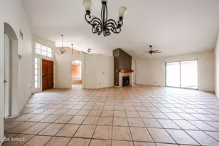 2364 W Comstock Dr, Chandler, AZ 85224 - Photo 7