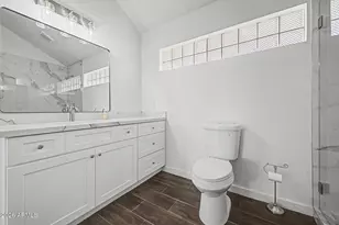 11132 W Kolina Ln, Sun City, AZ 85351 - Photo 33