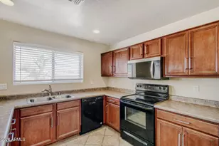 2907 S 91st Dr, Tolleson, AZ 85353 - Photo 13