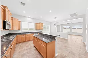 27632 N 89th Ln, Peoria, AZ 85383 - Photo 15