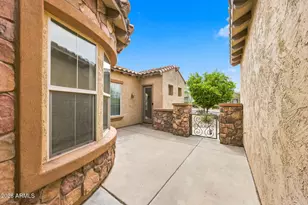 27632 N 89th Ln, Peoria, AZ 85383 - Photo 7