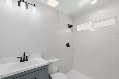 1067 E Sequoia Drive, Phoenix, AZ 85024 - Photo 17