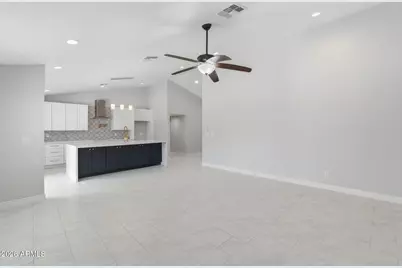 1067 E Sequoia Drive, Phoenix, AZ 85024 - Photo 11