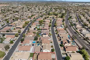 14694 W Mandalay Ln, Surprise, AZ 85379 - Photo 5