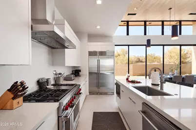 10931 E Whitehorn Drive, Scottsdale, AZ 85262 - Photo 13